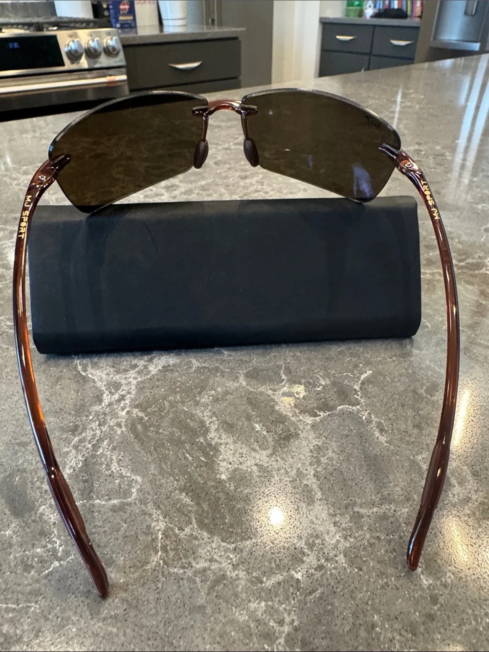 Maui Jim Lighthouse Rimless Sunglasses with x2.5 reader Lenses - Picture 6 of 11